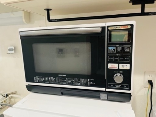 アイリスオーヤマ　スチームオーブンレンジ　流水解凍モード付 24L