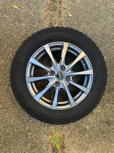 ホイール付きスタッドレスタイヤ