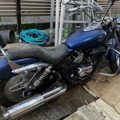 ブイツインマグナ250 アメリカン　の画像