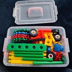 知育玩具　ブロックのおもちゃの画像