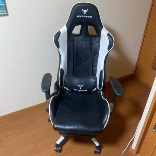 ゲーミングチェア