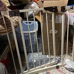 ベビーゲート売ります