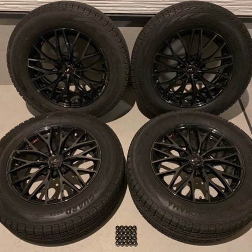 レオニス　スタッドレス　タイヤ　ホイール　ハリアー使用