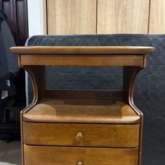 木製　電話台　コンセント付きの画像