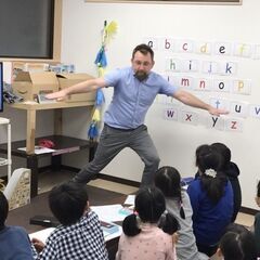 英語の先生　大募集　毎週金曜日 17:00からの画像