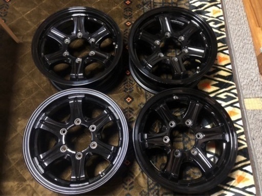 ハイエースなどのホイ-ルセット