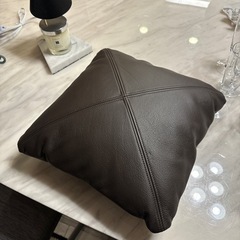 家具 クッション/マット/本革1つの値段で2つあります