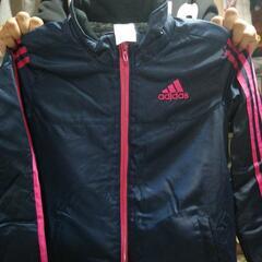 adidasベンチコート