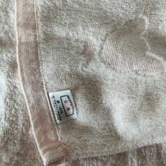 おくるみの様なバスタオルの画像