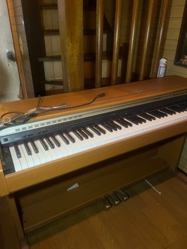 カシオ電子ピアノ　お値引きします。