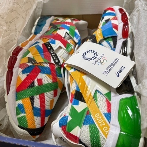 東京オリンピック　靴
