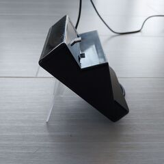 黒のマイクロ USB デスクトップ充電スタンド/ドック - 良好な状態の画像