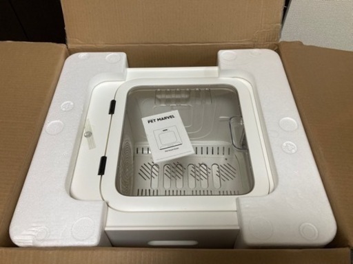 【期間限定値下げ】使用回数５回程度【PET MARVEL】ペット　ドライヤー ハウス　ルーム