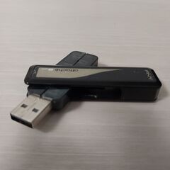 ダーク & ゴールド 8Gb PNY USB 2.0 フラッシュ ドライブ (キー) - 良好な状態の画像