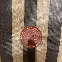 ボストンバッグ　鍵付きの画像