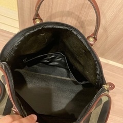 ボストンバッグ　鍵付きの画像