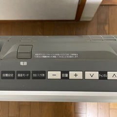 Panasonic ヴィエラ TV 32 テレビ　リモコン付　TH-32LX65の画像