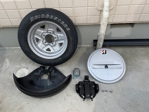 ジムニー　JB23 背面タイヤ　セット　取付金具　一式