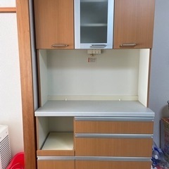 【決定しました】食器棚　ニトリ　NITORI 木目調　レンジフー...