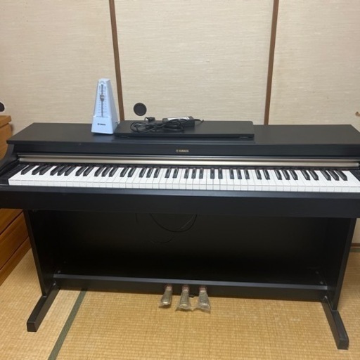 引き取りのみ。ヤマハ電子ピアノ⭐︎ARIUS YDP-162