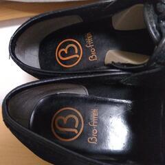 軽い靴　ファスナー式の画像