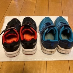 男　運動靴20cm 20.5cm 各2足の画像