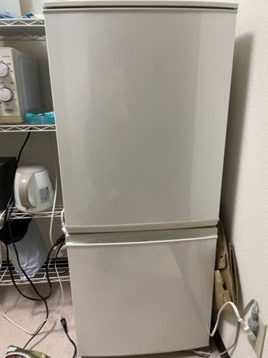 一人暮らし用冷蔵庫入りませんか？