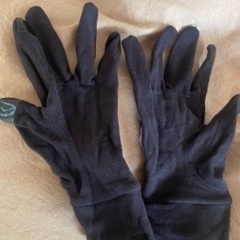 （ほぼ未使用）ルルレモン　手袋の画像