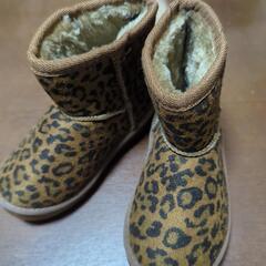 値下げ☆新品☆ひょう柄ブーツ15cmの画像