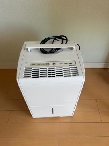 アイリスオーヤマ　除湿機