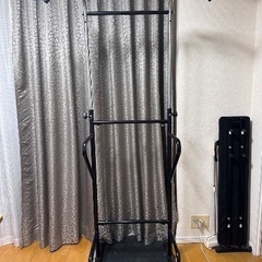 懸垂　マシーンの画像