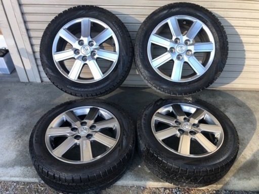 送料無料スタッドレス 205/55R16 トヨタ純正アルミ付き