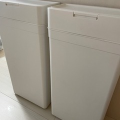 ゴミ箱2つ　スリム