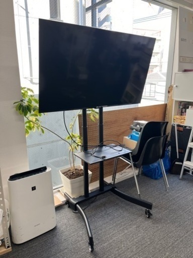 液晶モニター　4K 50インチ　お手頃