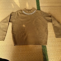 アフリカタロウ　ニット