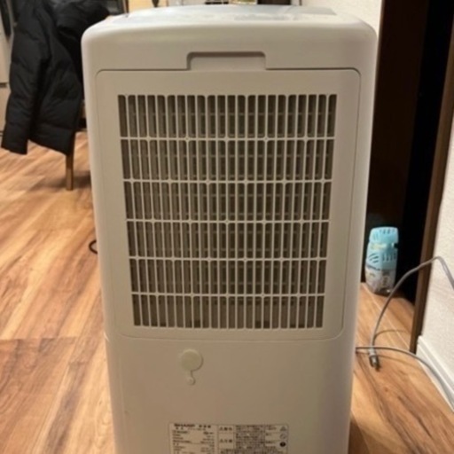 SHARP 除湿機  CV-L180 除湿機パーツ2