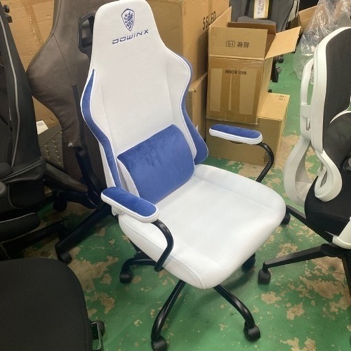 ホワイト　ゲーミングチェア　新品　オフィスチェア