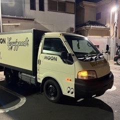 日産　バネット　冷凍車　トラック　ムーンアイズ仕様