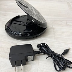【現状品】ポータブル CDプレーヤー AC-P01B エスキュービズム オーディオ機器 の画像