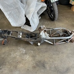 🉐VTR250 フレーム 書類あり🉐の画像