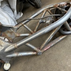 🉐VTR250 フレーム 書類あり🉐の画像