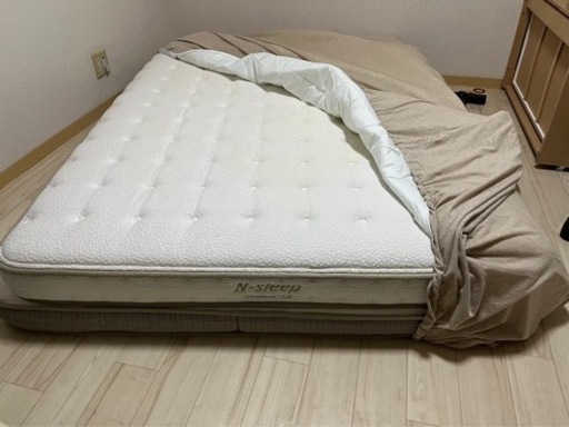 ニトリNスリーププレミアム　ダブル　お値下げ不可