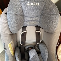 Apricaチャイルドシート〜4歳用差し上げます！