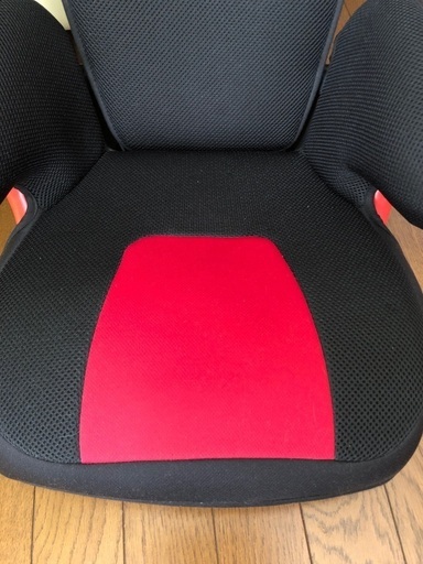 お取引き中⭐︎ タカタ　ISOFIX ジュニアシート