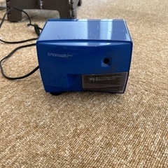 電動鉛筆削り