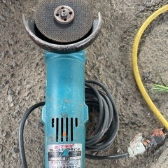 グラインダー