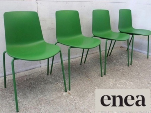 Enea　「LOTTUS（ロータス） 」スタッキングチェア　4脚セット