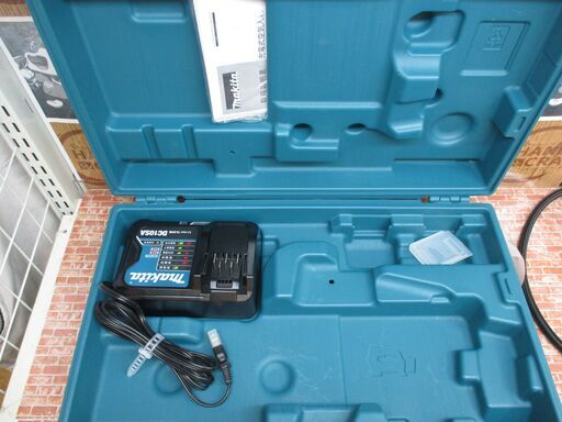 makita マキタ MP100DSH 充電式空気入れ 10.8V バッテリー×1 充電器 中古品【ハンズクラフト宜野湾店】