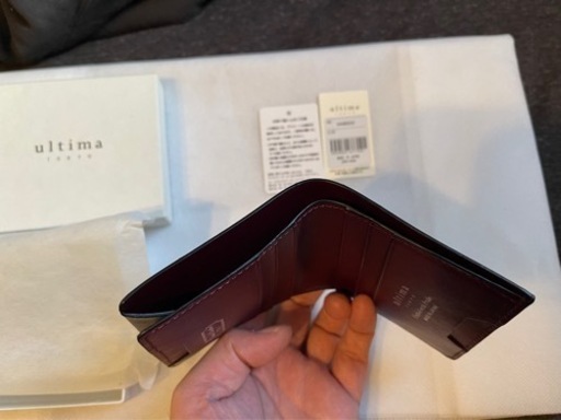 【未使用品】Ultima Tokyo 二つ折り財布(小銭入れ無し)