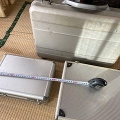 ジュラルミン風アタッシュケースの画像
